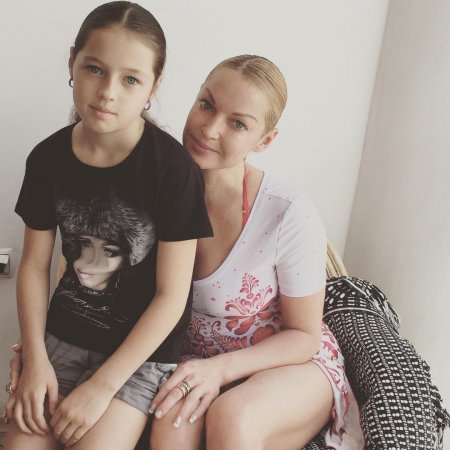 Анастасия Волочкова с дочерью фото смотреть
